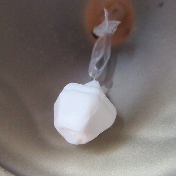 Porcelaine Christmas Tree Decor + Bell Deer - Picture 11 of 12